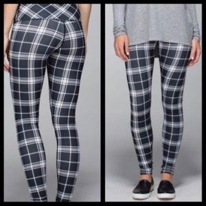 LULULEMON wunderunder plaid leggings- RARE SZ 2!